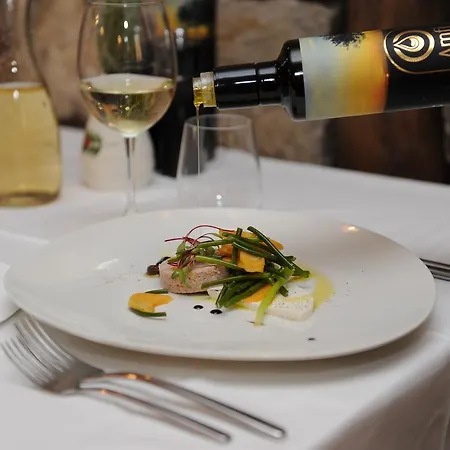 Stancija Kovacici Bed & Breakfast 4*