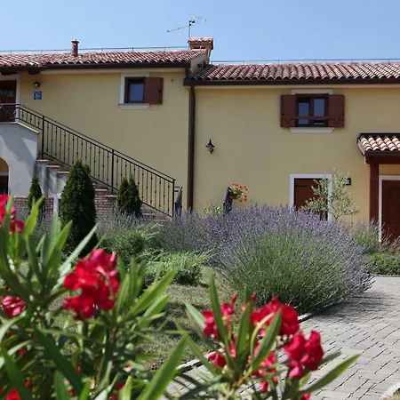 Stancija Kovacici Bed & Breakfast