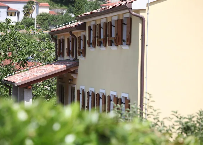 Stancija Kovacici فندق مبيت وإفطار 4*