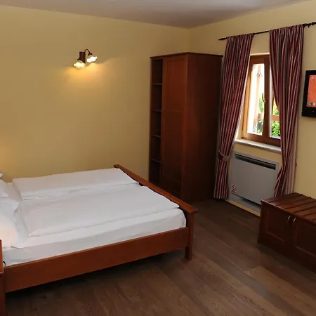 Stancija Kovacici 4*