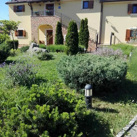 Alojamento de Acomodação e Pequeno-almoço Stancija Kovacici Opatija