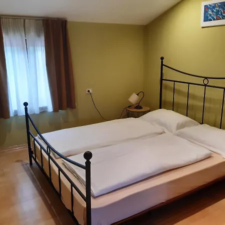 Stancija Kovacici Oda ve Kahvaltı 4*