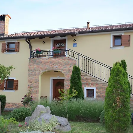 Alojamento de Acomodação e Pequeno-almoço Stancija Kovacici Opatija