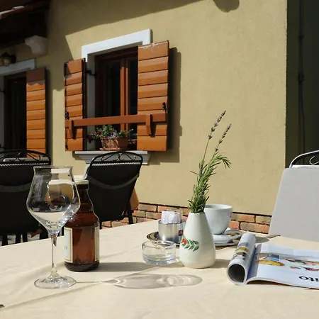 Frühstückspension Stancija Kovacici 4*
