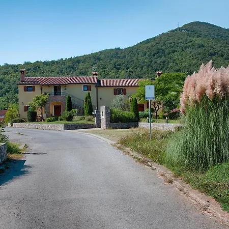 Stancija Kovacici Oda ve Kahvaltı Opatija